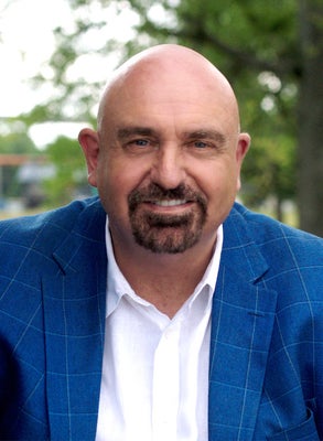 Portrait of Gary Ashton, Broker